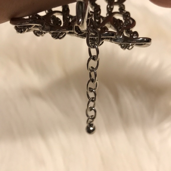 Guess Silver Bracelet with Rhinestones - Picture 4 of 5